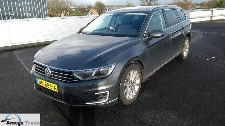 VOLKSWAGEN PASSAT 2016 wvwzzz3czhe117031