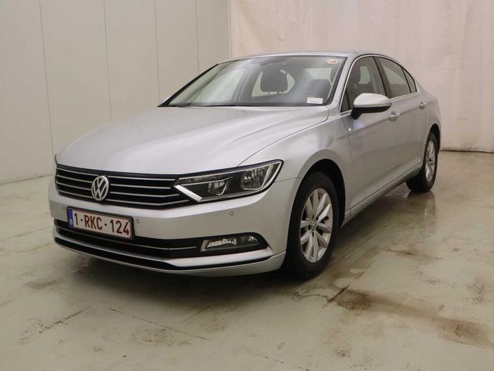 VOLKSWAGEN PASSAT 2017 wvwzzz3czhe117241