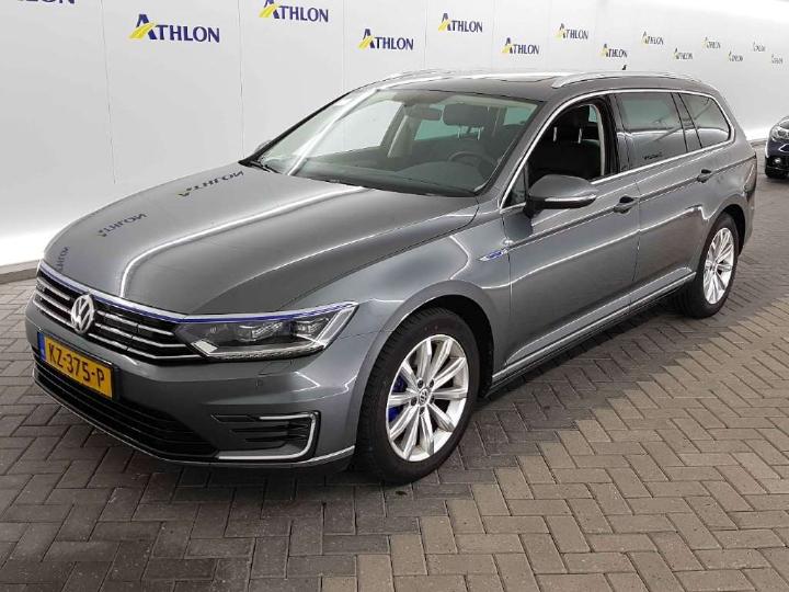 VOLKSWAGEN PASSAT 2016 wvwzzz3czhe117631