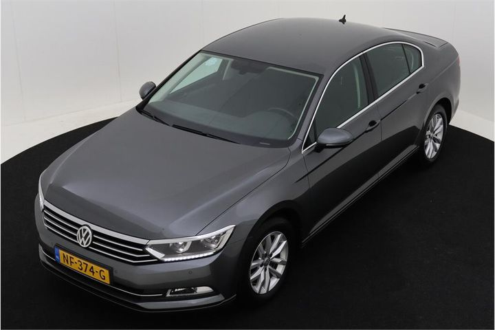 VOLKSWAGEN PASSAT 2017 wvwzzz3czhe120611