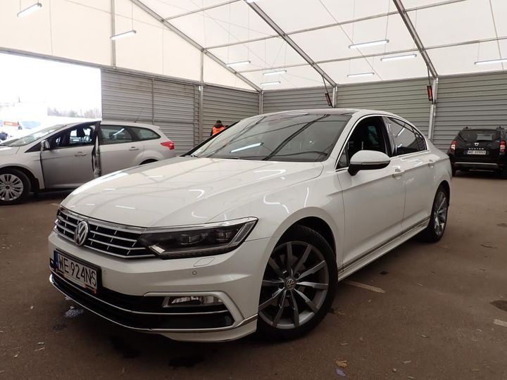 VOLKSWAGEN PASSAT 2017 wvwzzz3czhe120612