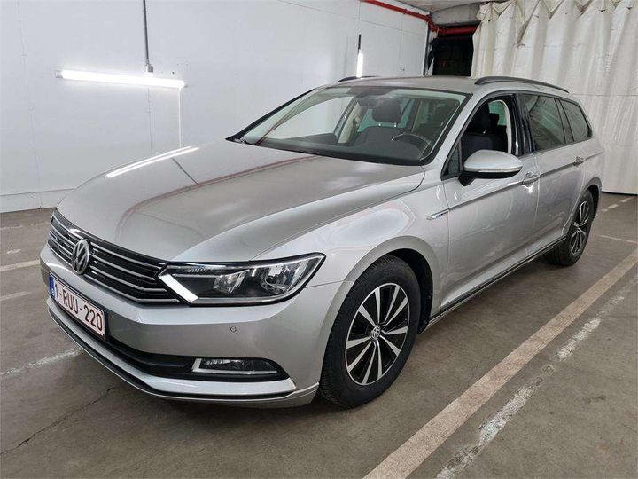 VOLKSWAGEN PASSAT 2017 wvwzzz3czhe124519