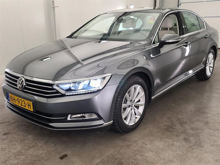 VOLKSWAGEN PASSAT 2017 wvwzzz3czhe132784