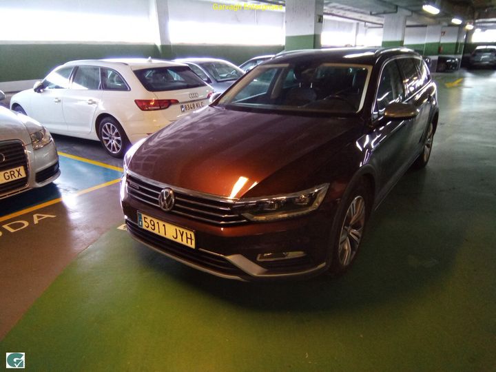 VOLKSWAGEN PASSAT 2017 wvwzzz3czhe137380