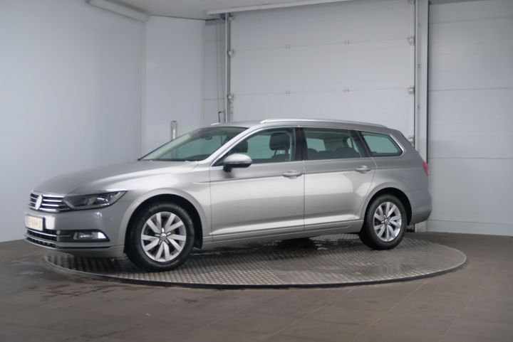 VOLKSWAGEN PASSAT 2017 wvwzzz3czhe138126