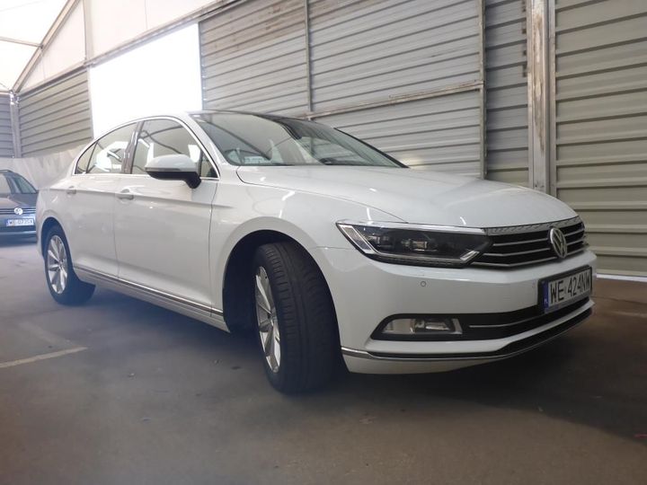 VOLKSWAGEN PASSAT 2017 wvwzzz3czhe141595