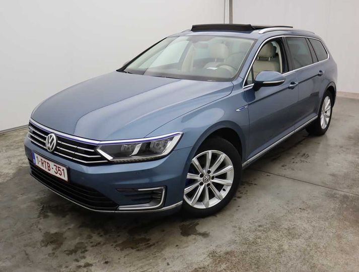 VOLKSWAGEN PASSAT 2017 wvwzzz3czhe145422