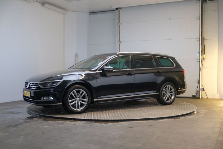 VOLKSWAGEN PASSAT 2017 wvwzzz3czhe172985