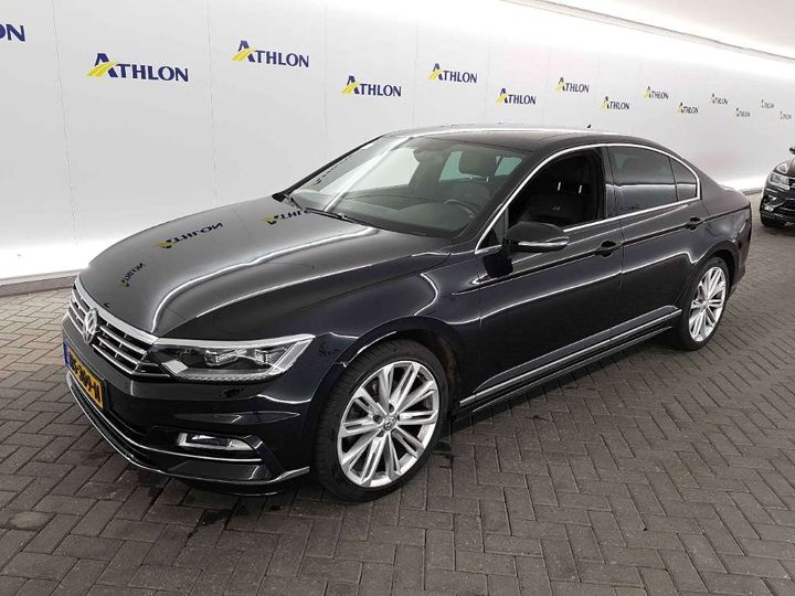 VOLKSWAGEN PASSAT 2017 wvwzzz3czhe176246