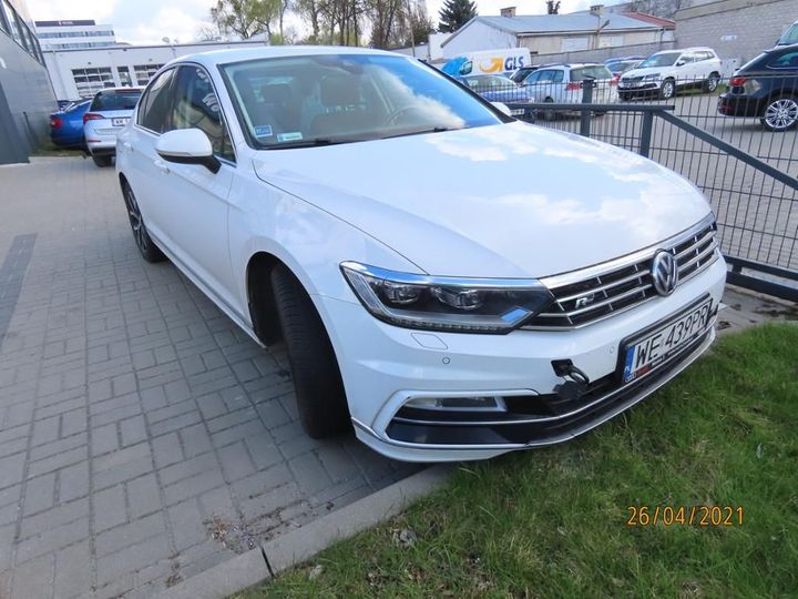 VOLKSWAGEN PASSAT 2017 wvwzzz3czhe190511