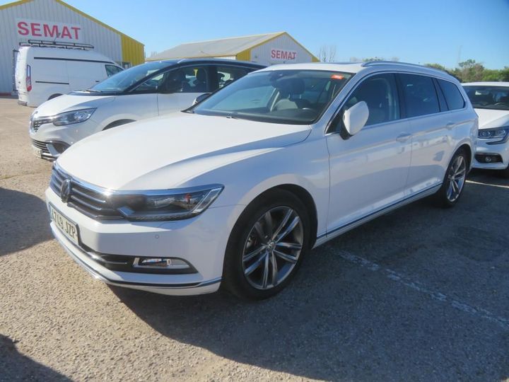 VOLKSWAGEN PASSAT 2017 wvwzzz3czhe196636