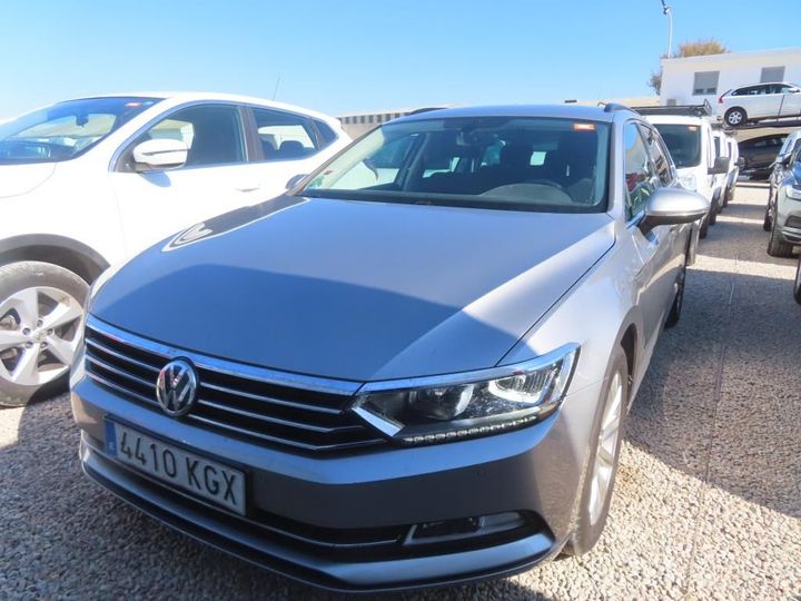 VOLKSWAGEN PASSAT 2018 wvwzzz3czhe200942