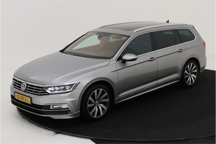 VOLKSWAGEN PASSAT 2017 wvwzzz3czhe201050