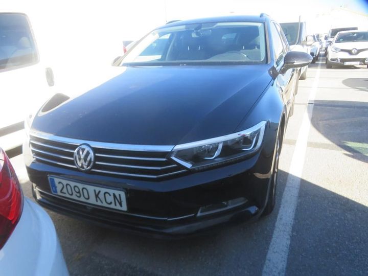 VOLKSWAGEN PASSAT 2017 wvwzzz3czhe201990