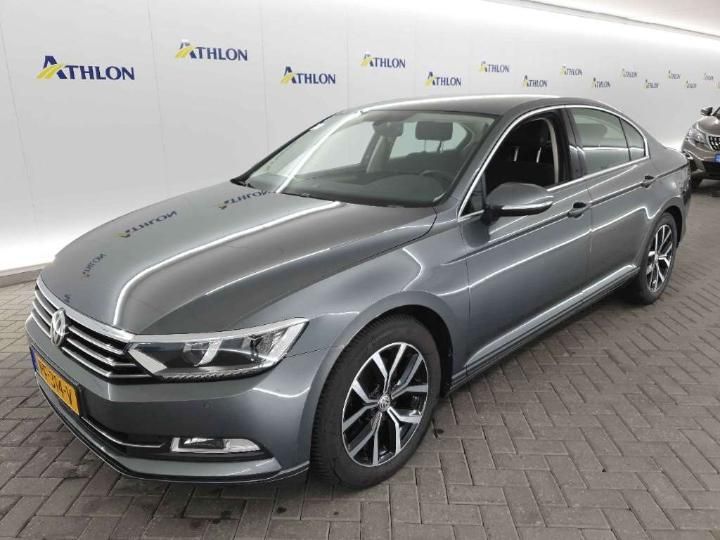 VOLKSWAGEN PASSAT 2017 wvwzzz3czhe208466