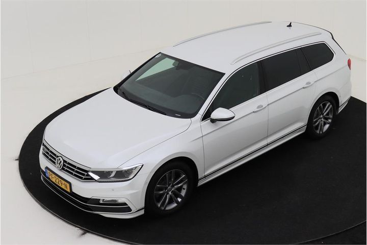 VOLKSWAGEN PASSAT 2017 wvwzzz3czje000376