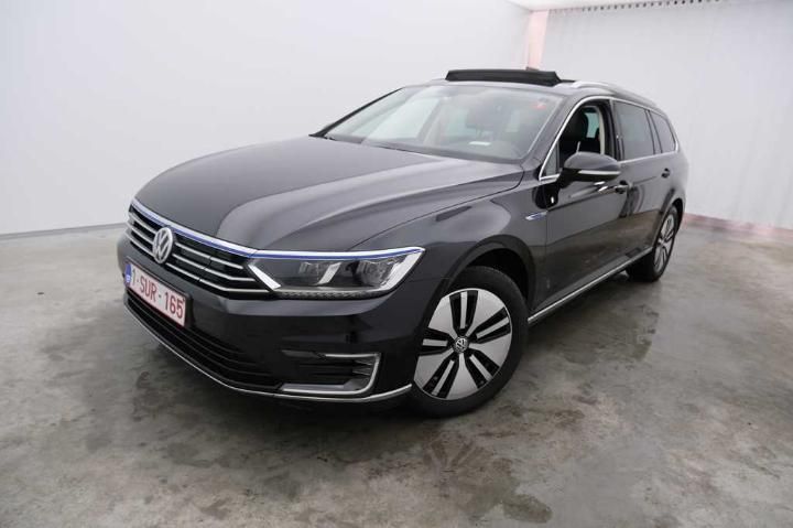 VOLKSWAGEN PASSAT 2017 wvwzzz3czje001464