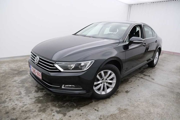 VOLKSWAGEN PASSAT 2017 wvwzzz3czje001635