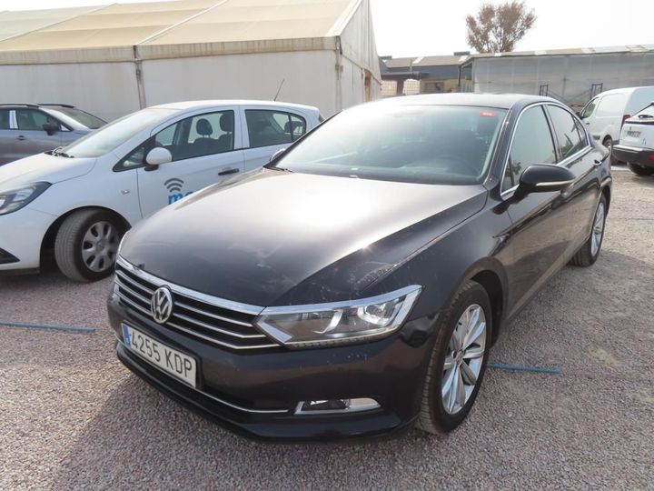 VOLKSWAGEN PASSAT 2017 wvwzzz3czje004411