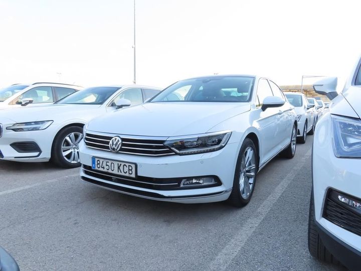 VOLKSWAGEN PASSAT 2017 wvwzzz3czje006082