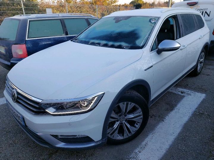 VOLKSWAGEN PASSAT 2017 wvwzzz3czje008138