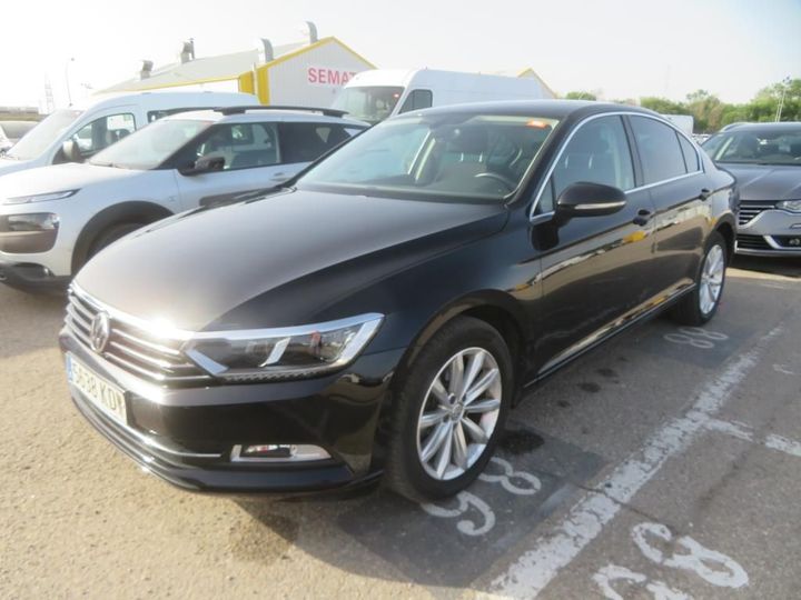 VOLKSWAGEN PASSAT 2017 wvwzzz3czje009210