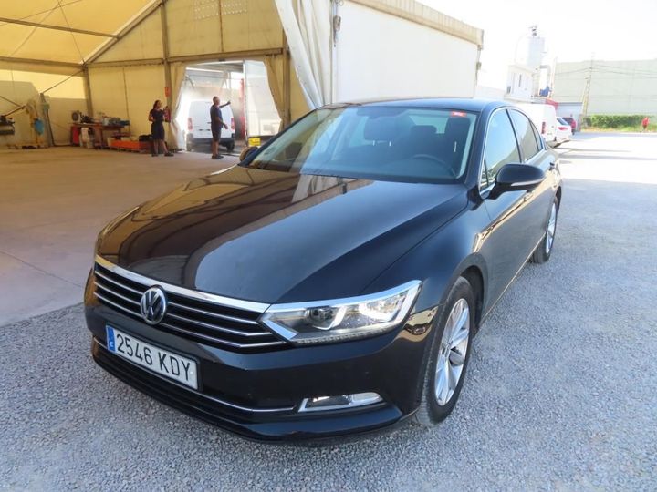 VOLKSWAGEN PASSAT 2017 wvwzzz3czje009519