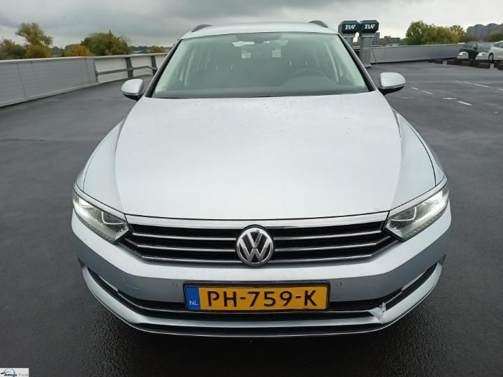 VOLKSWAGEN PASSAT 2017 wvwzzz3czje010602