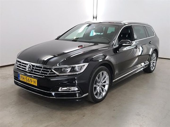 VOLKSWAGEN PASSAT 2017 wvwzzz3czje011031