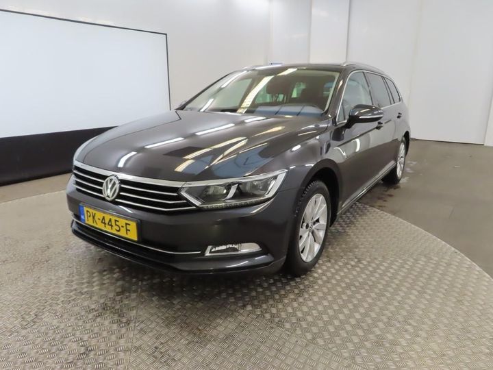 VOLKSWAGEN PASSAT 2017 wvwzzz3czje012202