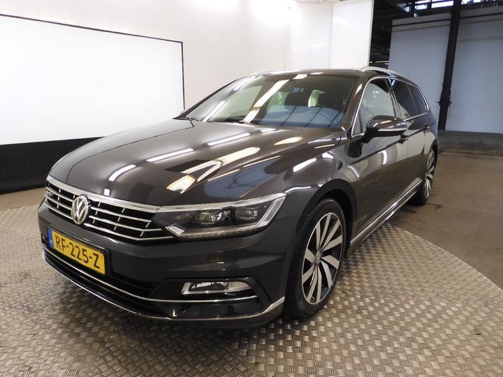 VOLKSWAGEN PASSAT 2017 wvwzzz3czje013711