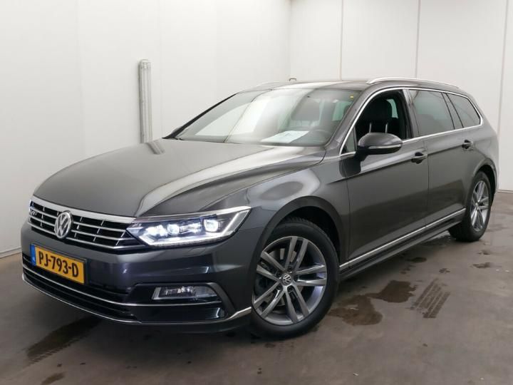 VOLKSWAGEN PASSAT 2017 wvwzzz3czje014318