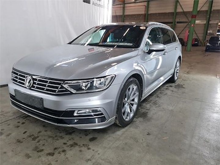 VOLKSWAGEN PASSAT 2017 wvwzzz3czje015003