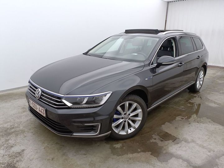 VOLKSWAGEN PASSAT 2017 wvwzzz3czje016057