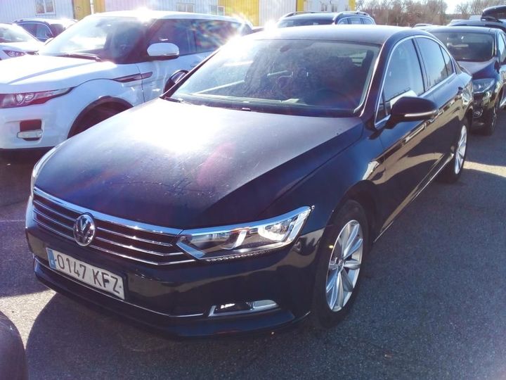 VOLKSWAGEN PASSAT 2017 wvwzzz3czje016194