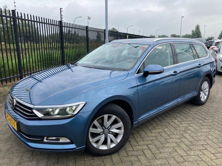 VOLKSWAGEN PASSAT 2017 wvwzzz3czje024227