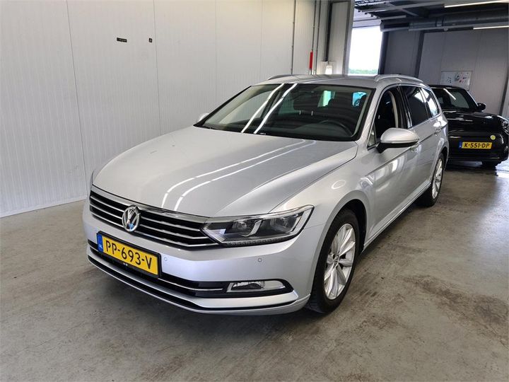 VOLKSWAGEN PASSAT 2017 wvwzzz3czje024468