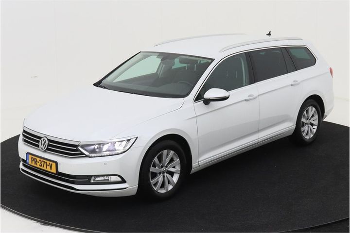 VOLKSWAGEN PASSAT 2017 wvwzzz3czje025958