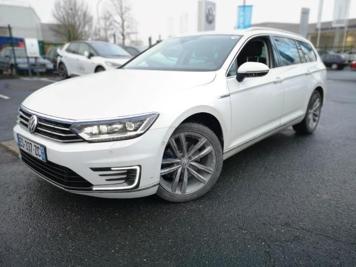 VOLKSWAGEN PASSAT 2017 wvwzzz3czje034265