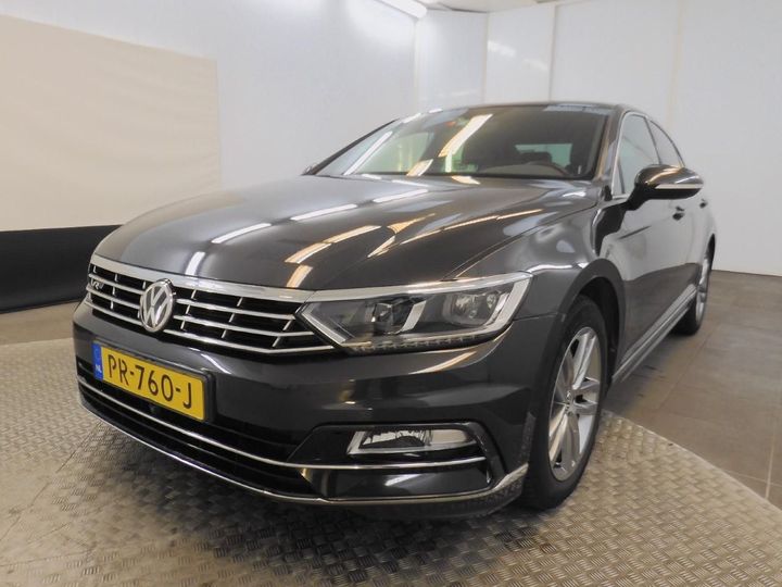 VOLKSWAGEN PASSAT 2017 wvwzzz3czje035732