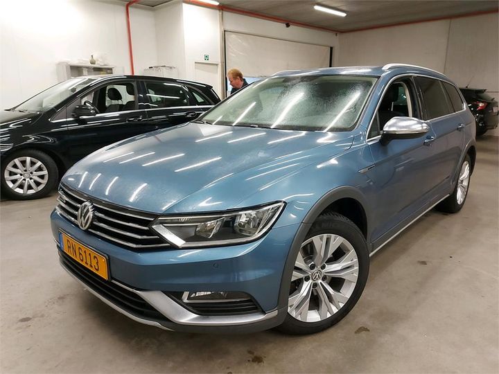 VOLKSWAGEN PASSAT 2017 wvwzzz3czje039545