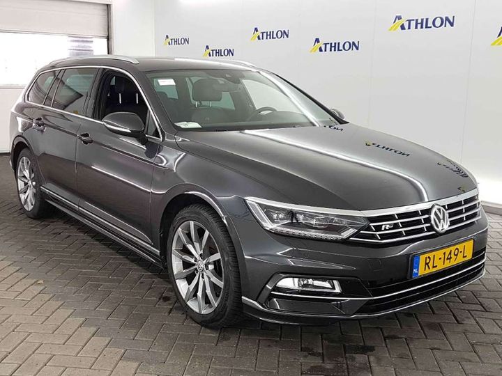 VOLKSWAGEN PASSAT 2017 wvwzzz3czje040052