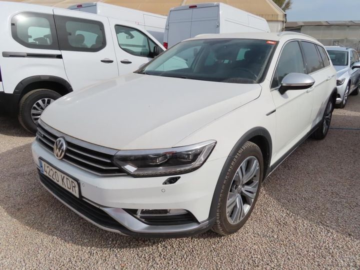 VOLKSWAGEN PASSAT 2017 wvwzzz3czje043064