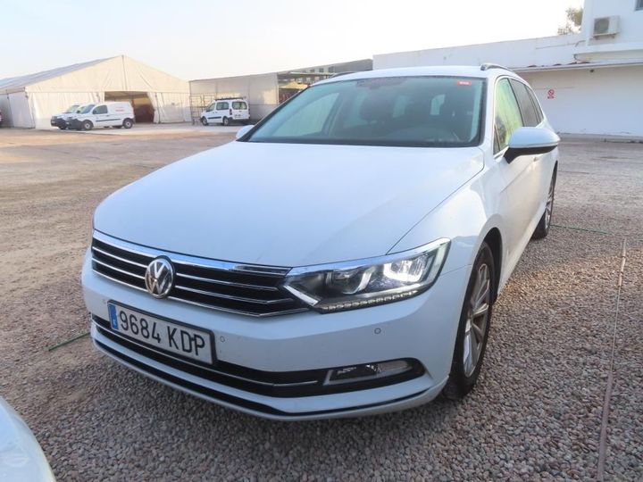 VOLKSWAGEN PASSAT 2017 wvwzzz3czje045443