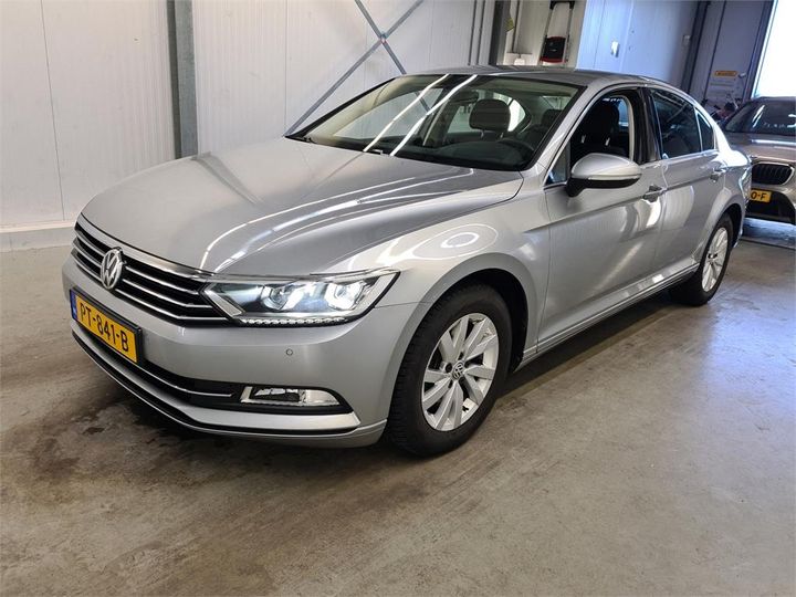 VOLKSWAGEN PASSAT 2017 wvwzzz3czje049722