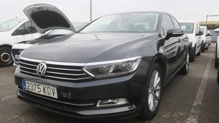 VOLKSWAGEN PASSAT 2017 wvwzzz3czje051358