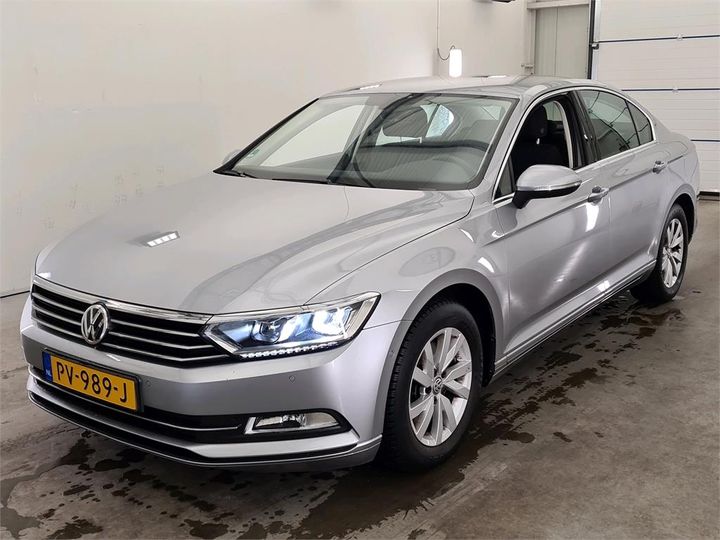 VOLKSWAGEN PASSAT 2017 wvwzzz3czje051421