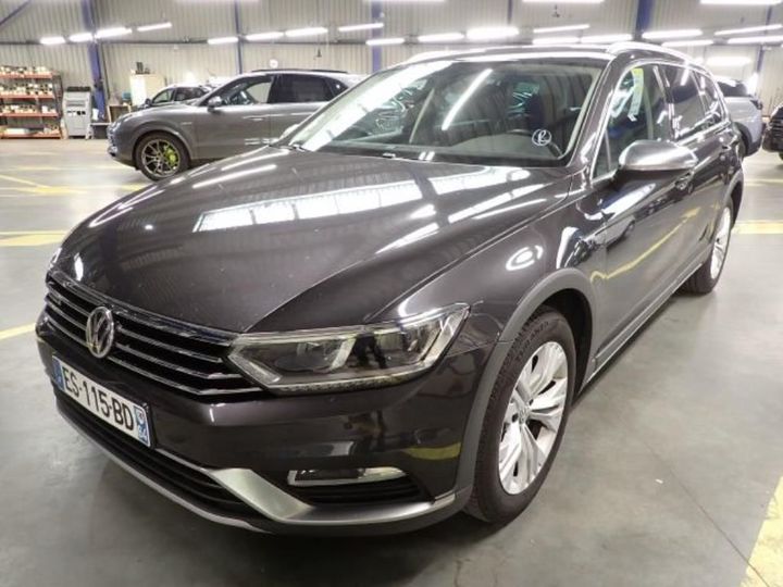 VOLKSWAGEN PASSAT 2017 wvwzzz3czje052147