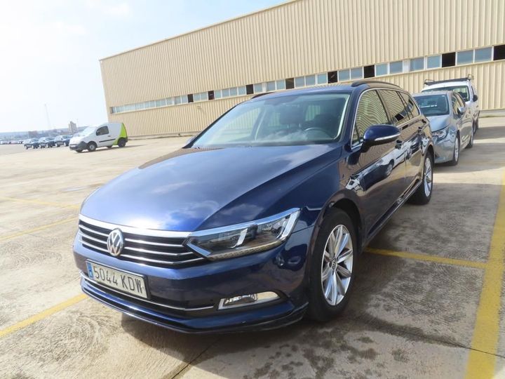 VOLKSWAGEN PASSAT 2017 wvwzzz3czje053495