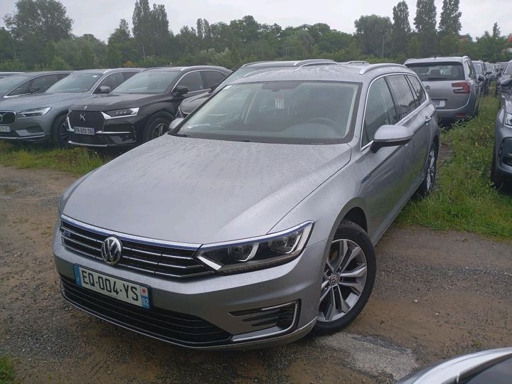 VOLKSWAGEN PASSAT 2017 wvwzzz3czje058304